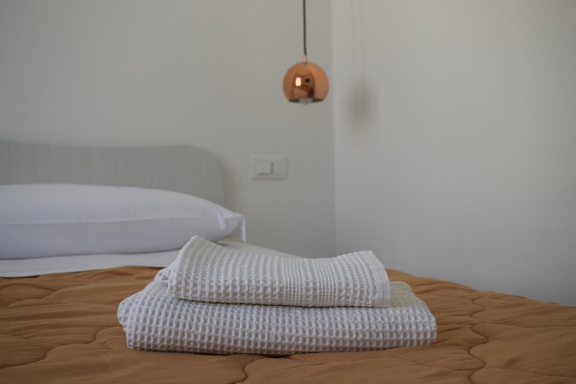 Il Borgo Civ.15 Hotel Paola Exterior photo